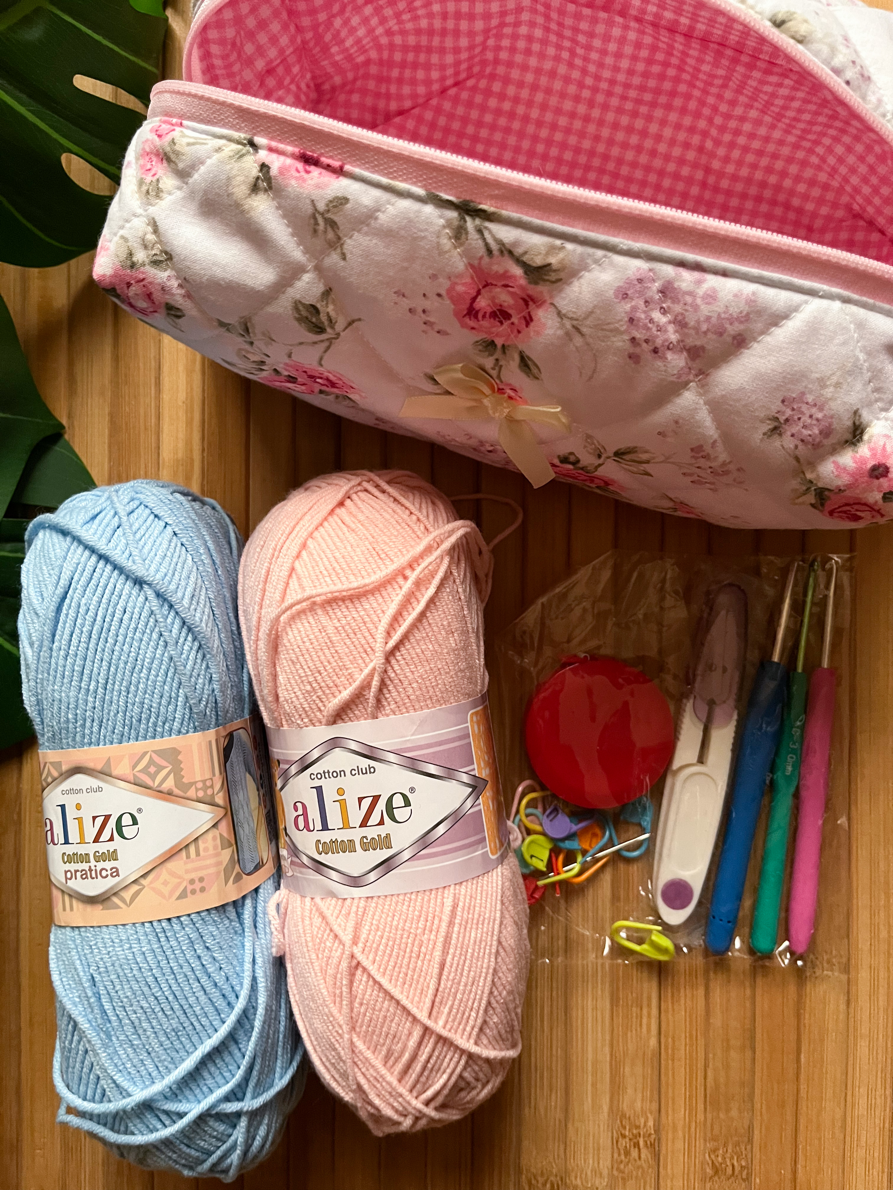 صندوق اساسيات الكروشية مع دورة 