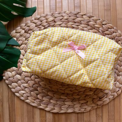 شنطةمكياج+ربطة شعر